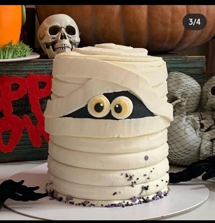 How to make a mummy cake | Mummy cake with cake pop, Thanksgiving desserts cake, Halloween cake design