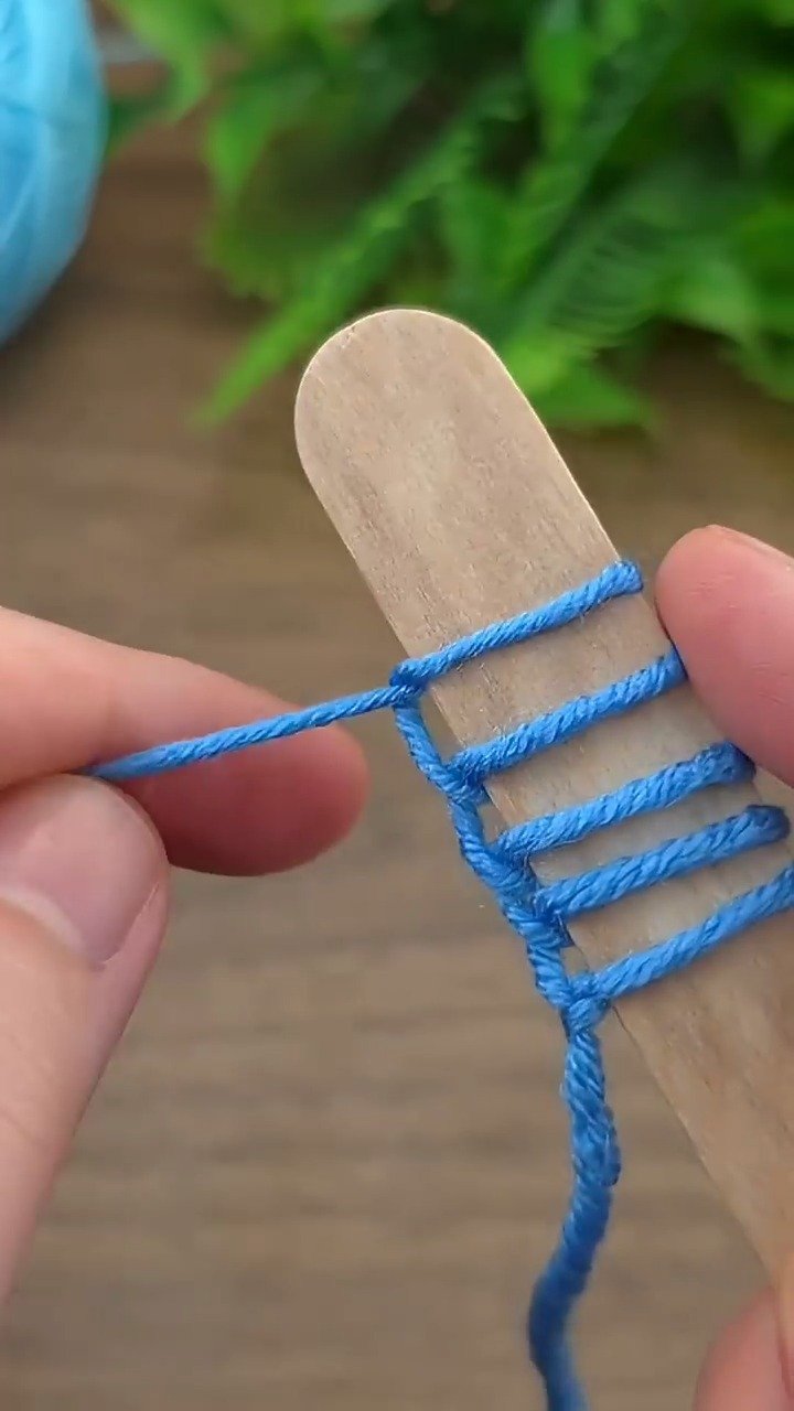 Wegwerfen von Eisstielen? Probiere diesen 3D-Blumen-Trick aus. 🤯🧶