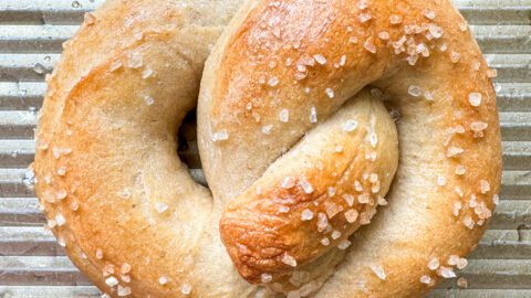 Easy Homemade Soft Pretzels