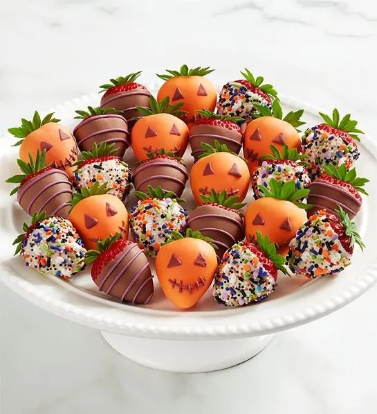 Halloween dip | Halloween mats, Healthy halloween snacks, Halloween strawberries