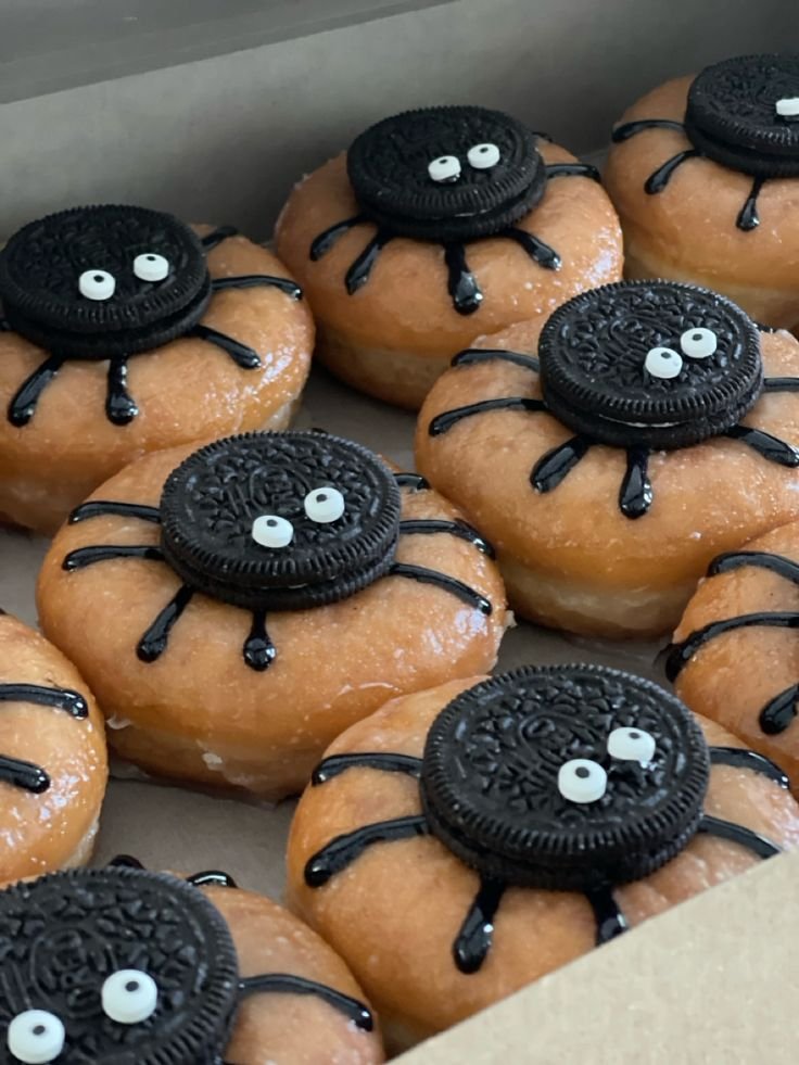 Halloween Oreo Spider Donuts