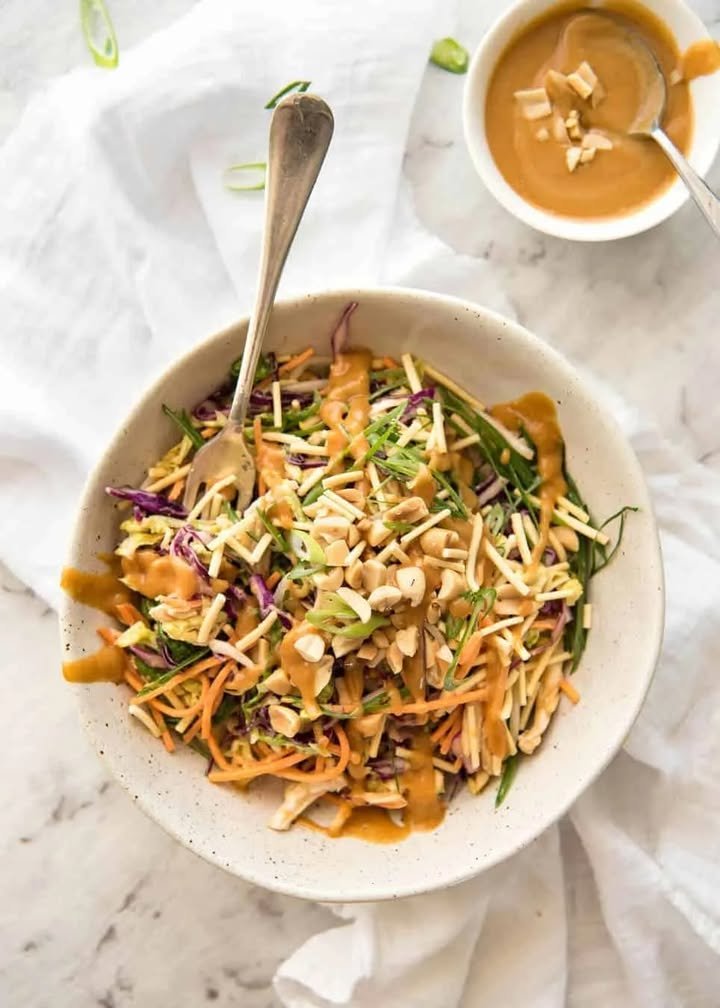 Salade de poulet chinois