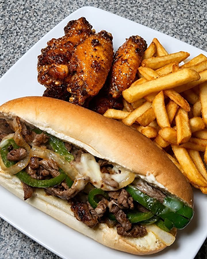 Philly Cheesesteak et Ailes Combin&eacute;