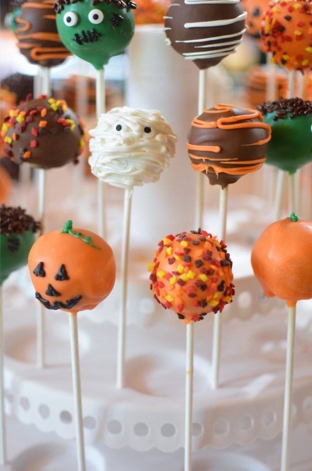 Halloween Cake Pops