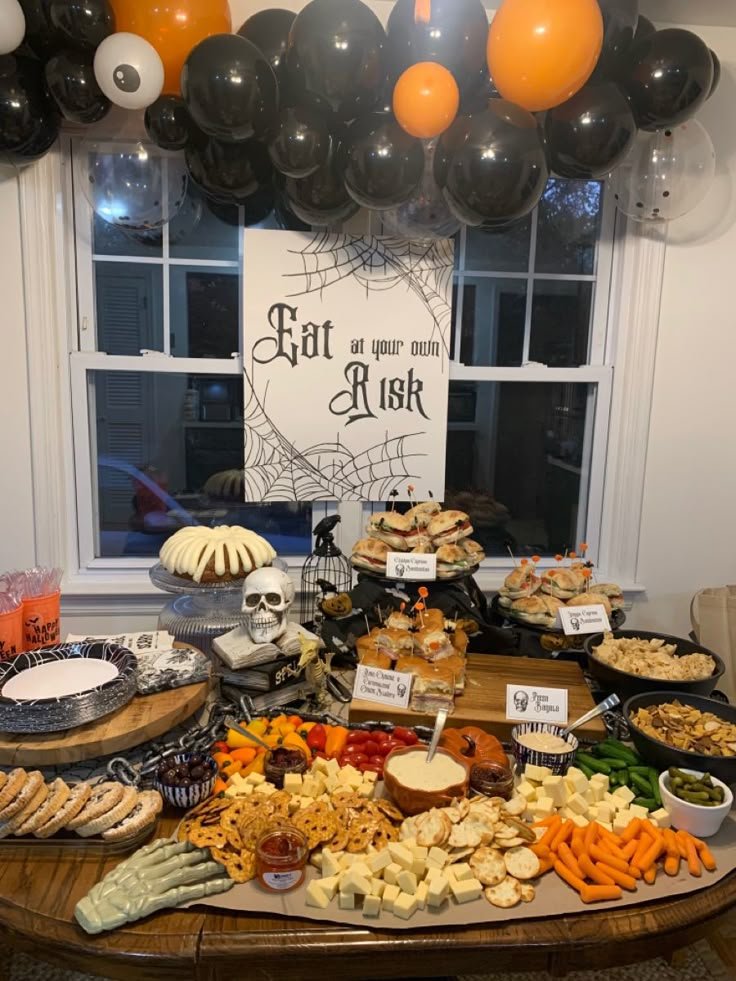 Easy Halloween party decor