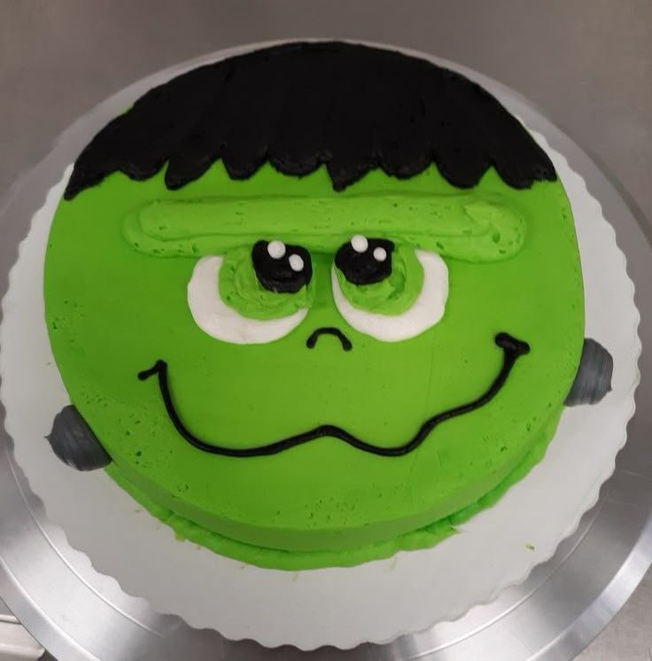 Easy witch cake | Halloween cake decorating ideas diy, Halloween themed cakes easy, Monster cakes