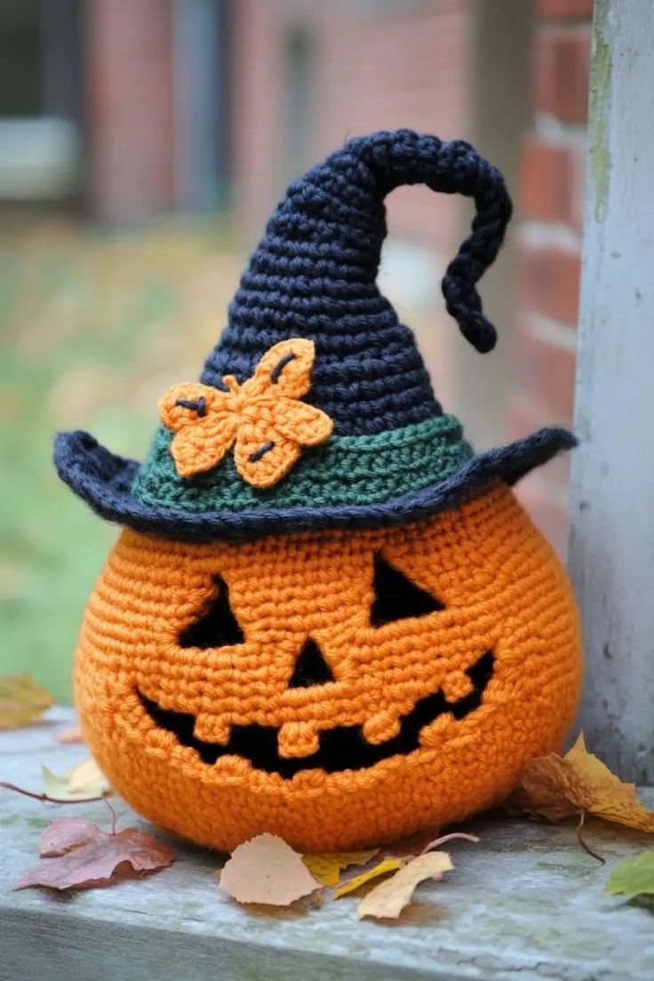 11 Free Crochet Halloween Patterns for Spooky Fun