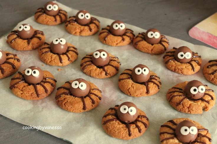 Cookies araignées ou spider cookies - Les secrets de mes délices