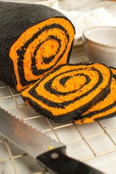 HALLOWEEN BREAD