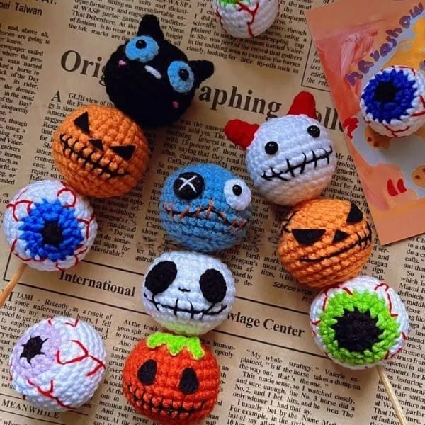 CreepyCute Halloween Crochet Patterns for Spooktober 6 CreepyCute Halloween Crochet Patterns for Spooktober