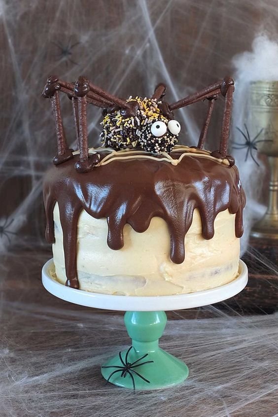 30 Amazing Halloween Cake Recipes That Are Scary-Good