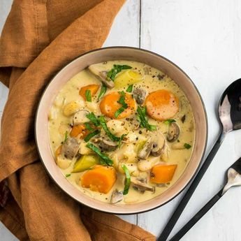Blanquette végétarienne aux haricots blancs | Recette | Recette haricot blanc, Recette blanquette, Recettes végétariennes