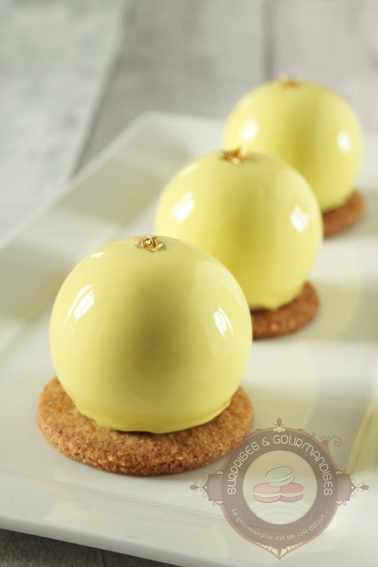 Entremets framboise et citron vert (