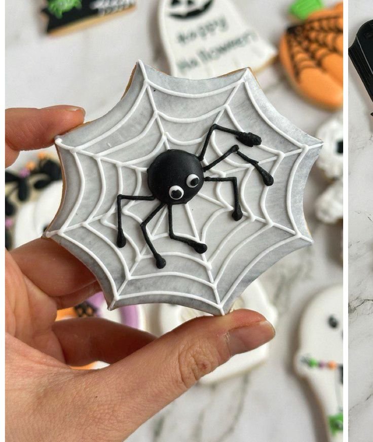 Cookie icing spiderweb | Halloween spider cookie icing, Cookie with a spider, Halloween royal icing