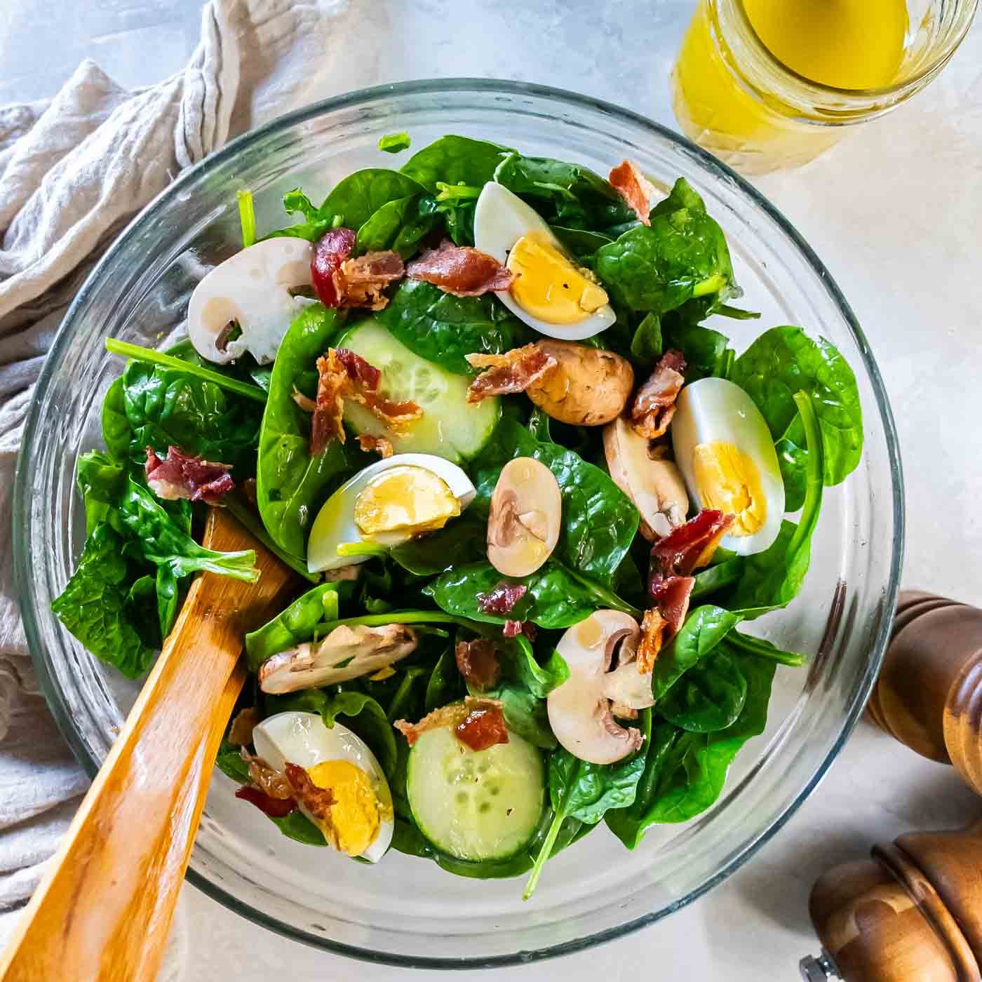 Salade d'épinards au bacon