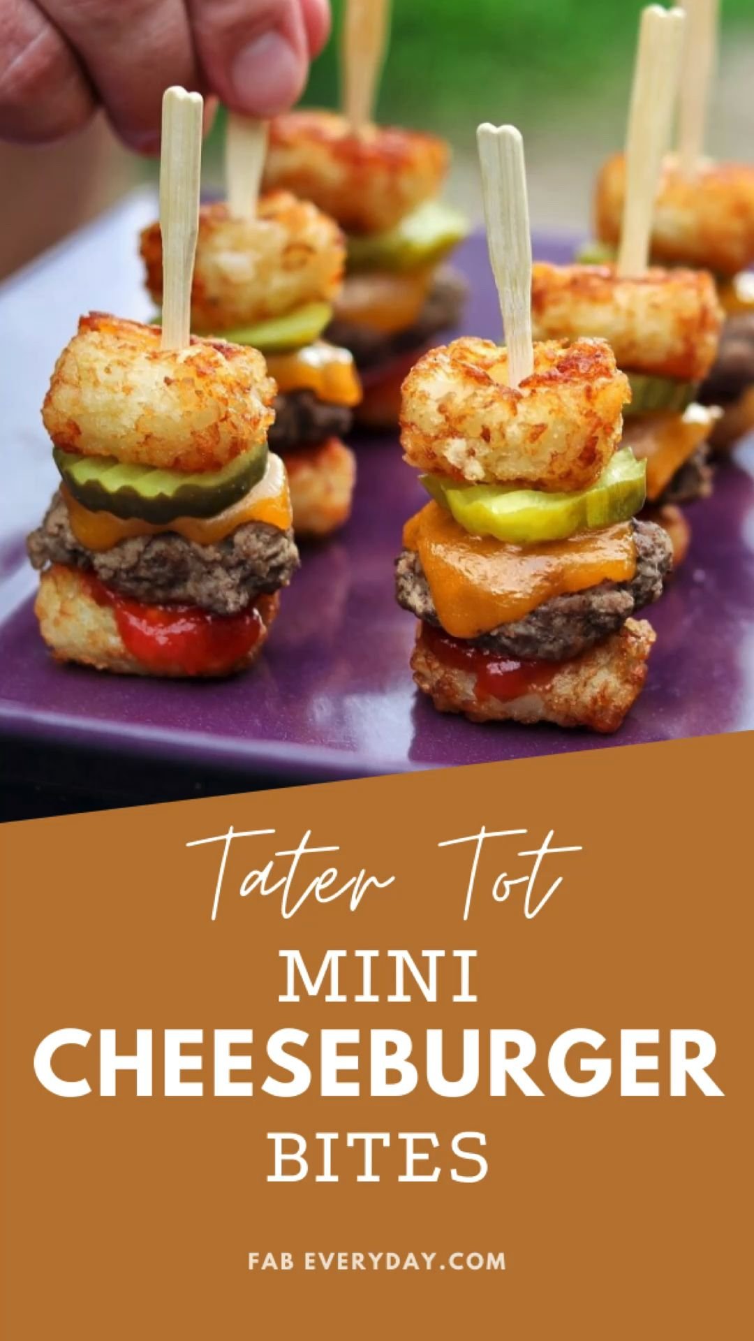 Bouchées de mini hamburgers aux Tater Tots