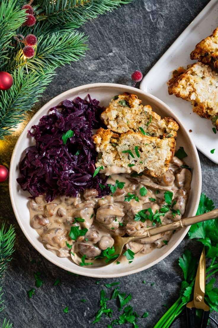 Vegetarisches Weihnachtsessen: Pilz-Maronen-Ragout & Knödel