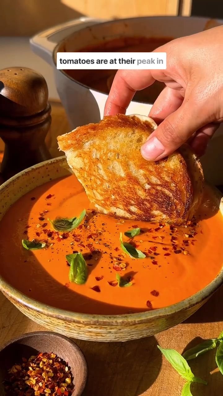 Homemade Creamy Tomato Soup