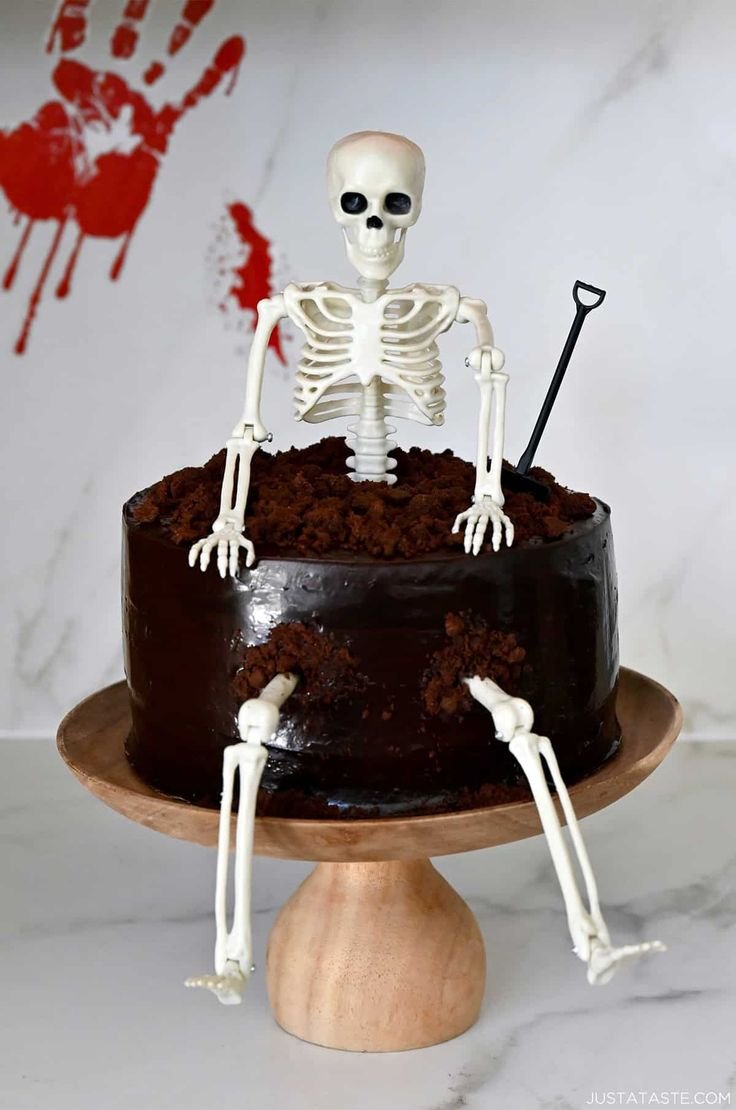 Spooky Skeleton Cake (The Ultimate Halloween Party Dessert!)