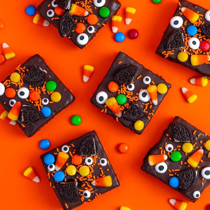 Spooky Eyed Halloween Brownies - 6 Pack / Standard Bakery Box