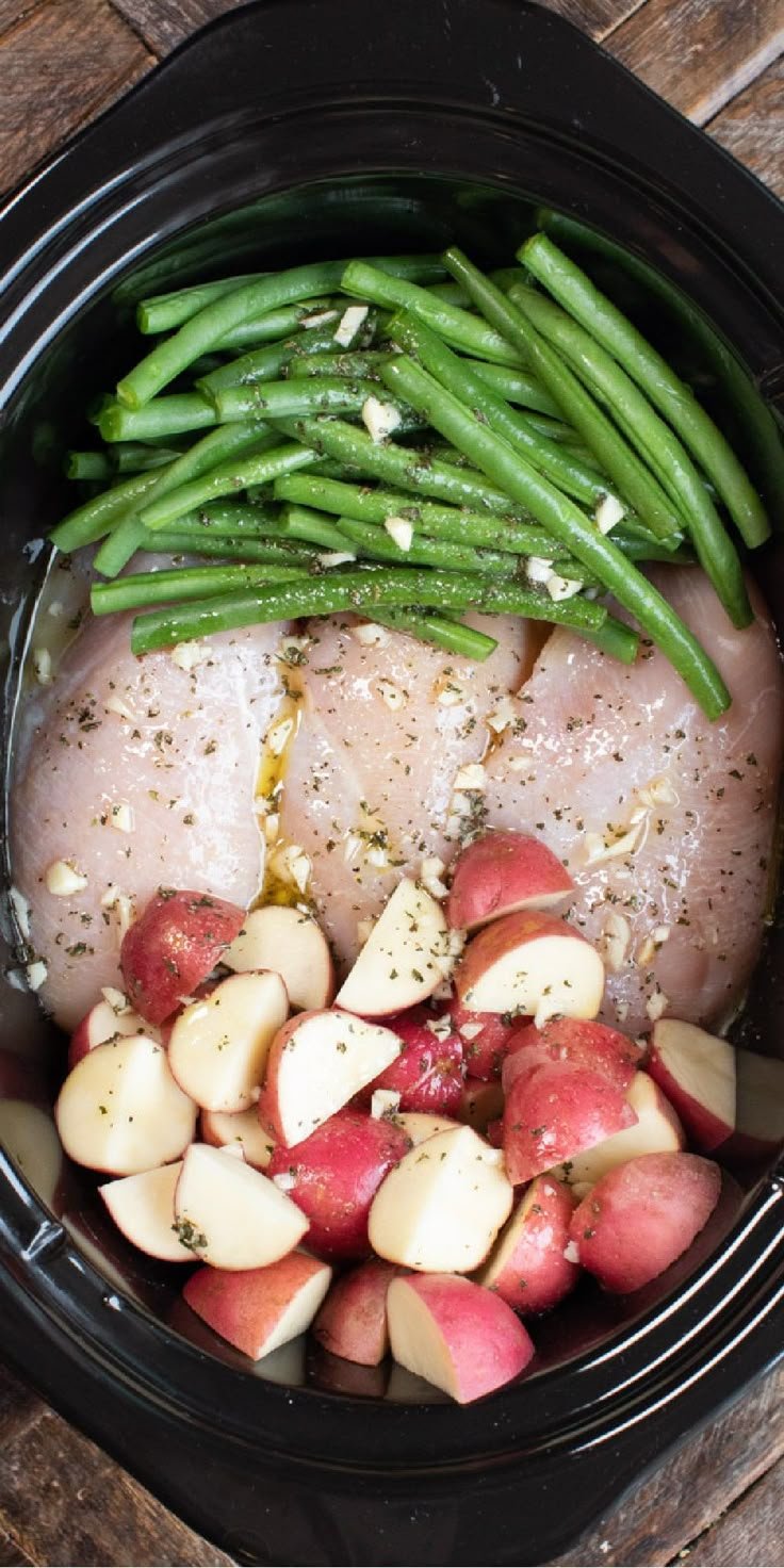Slow Cooker Seasoned Chicken, Potatoes, and Green Beans | Crockpot recipes chicken potatoes green beans, Crockpot chicken with potatoes and green beans, Chicken dishes