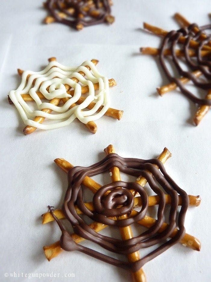 Cuisine halloween facile | Dessert halloween, Halloween food treats, Halloween snacks