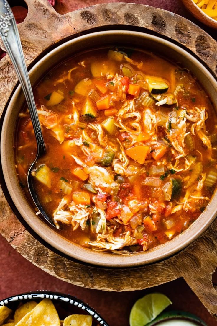 Easy Mexican Chicken Soup Recipe (Sopa De Pollo)