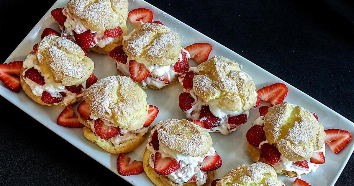 Strawberry Cream Puffs