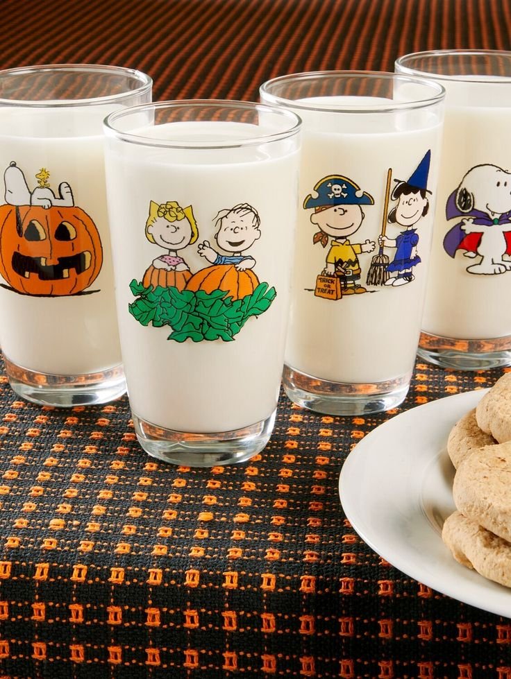 Peanuts Great Pumpkin Drinking Glass, Set of 4 - The Vermont Country Store