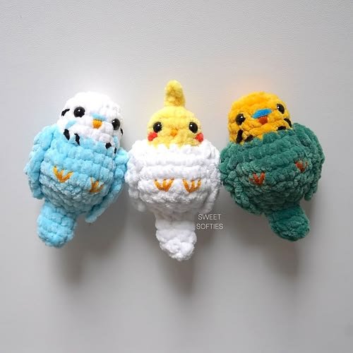 Sweet Softies: Pocket Parrots · Free Amigurumi Crochet Pattern