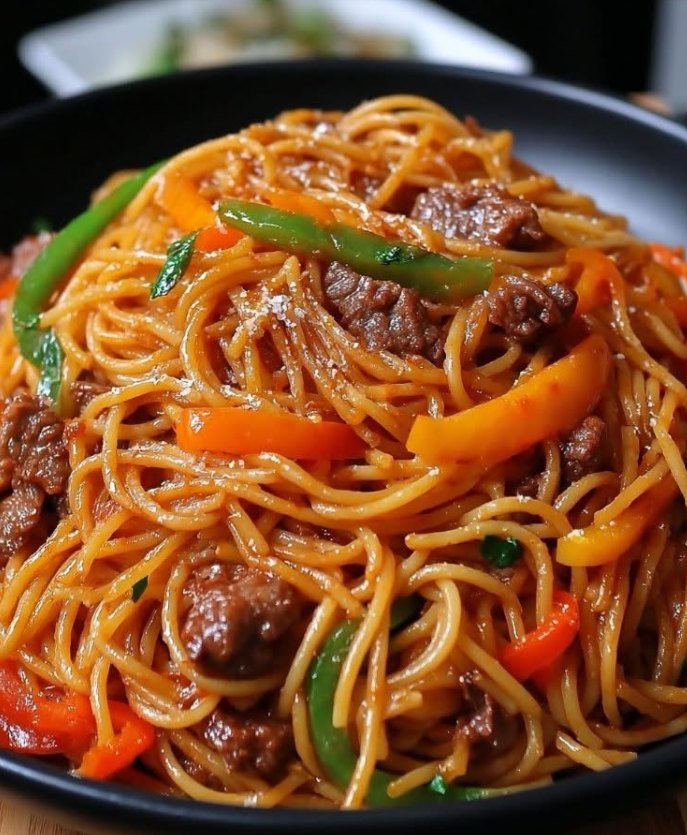 🥗 Spaghetti saut&eacute;&eacute;s au b&oelig;uf et poivrons color&eacute;s