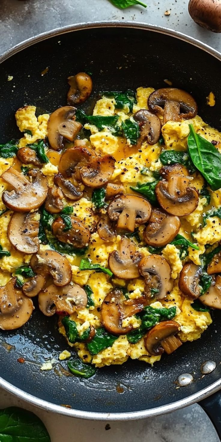 Mushroom Spinach Scrambled Eggs (10-Minutes)