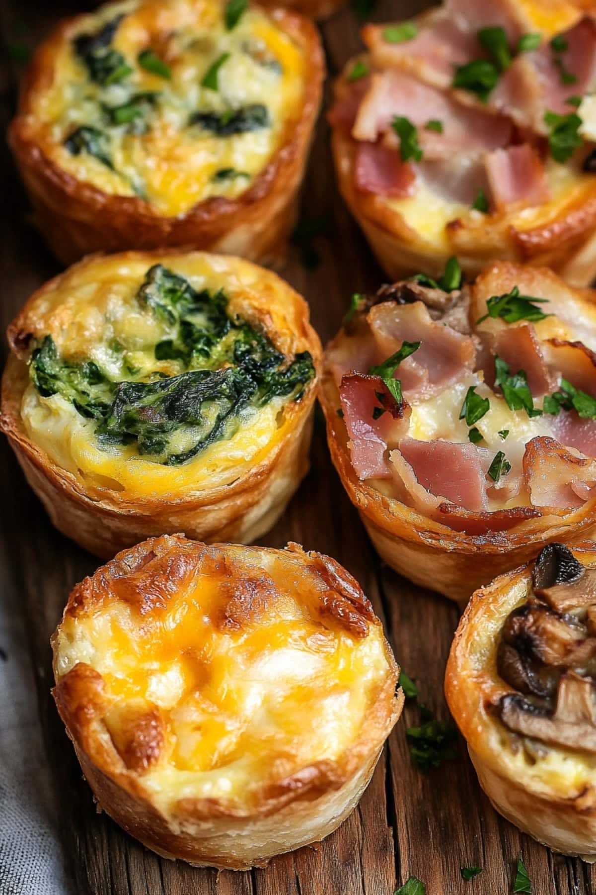 La meilleure recette de mini quiches | Mini quiches dans un moule à muffins, recette de mini quiches Pampered Chef, bouchées de quiche