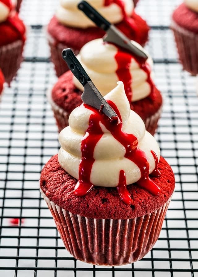 Spooky Halloween Desserts: Red Velvet Cupcakes with White Frosting | Halloween cupcake ideas, Halloween party dessert ideas, How to make halloween cupcakes