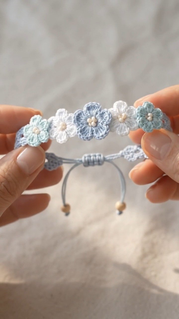 Crochet Bracelet Color Picks: Which Shade Would You Choose?