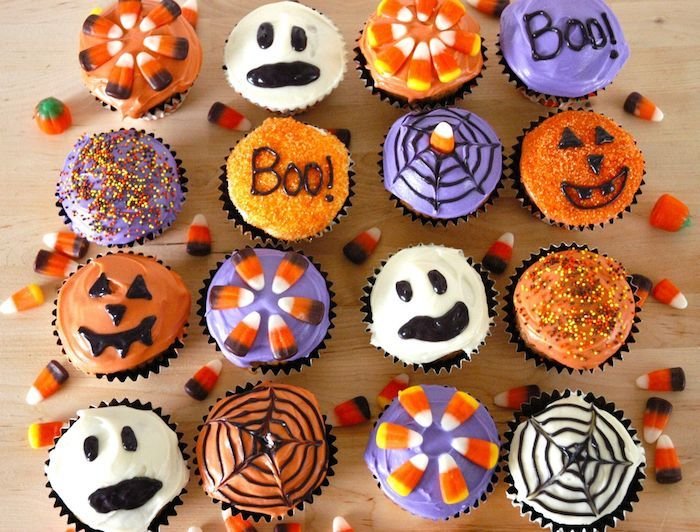 10 Rezepte für Halloween Muffins und kreative Ideen für ihre Dekoration