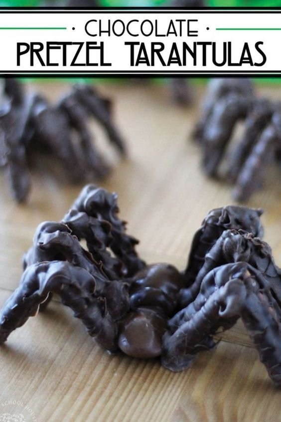 Scary Chocolate Tarantulas for Halloween | How to make spider desserts, Spooky spider dessert, Chocolate pretzel tarantulas