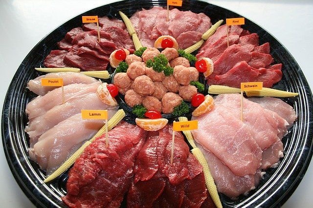 La raclette de Noël : idée de recettes pour les fêtes ! - La Débrouille