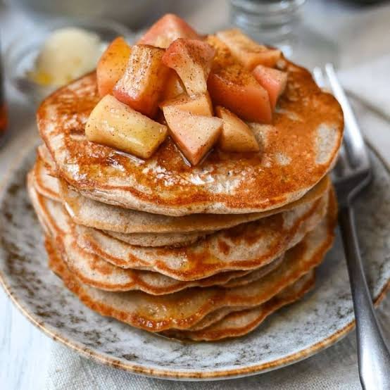 Apple Cinnamon Protein Pancakes
