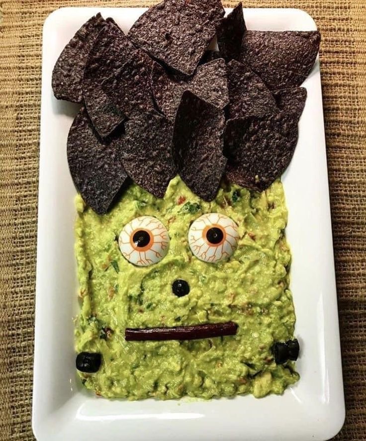 Frankenstein themed snacks | Halloween birthday food ideas, Spooky night food ideas, Spooky snacks
