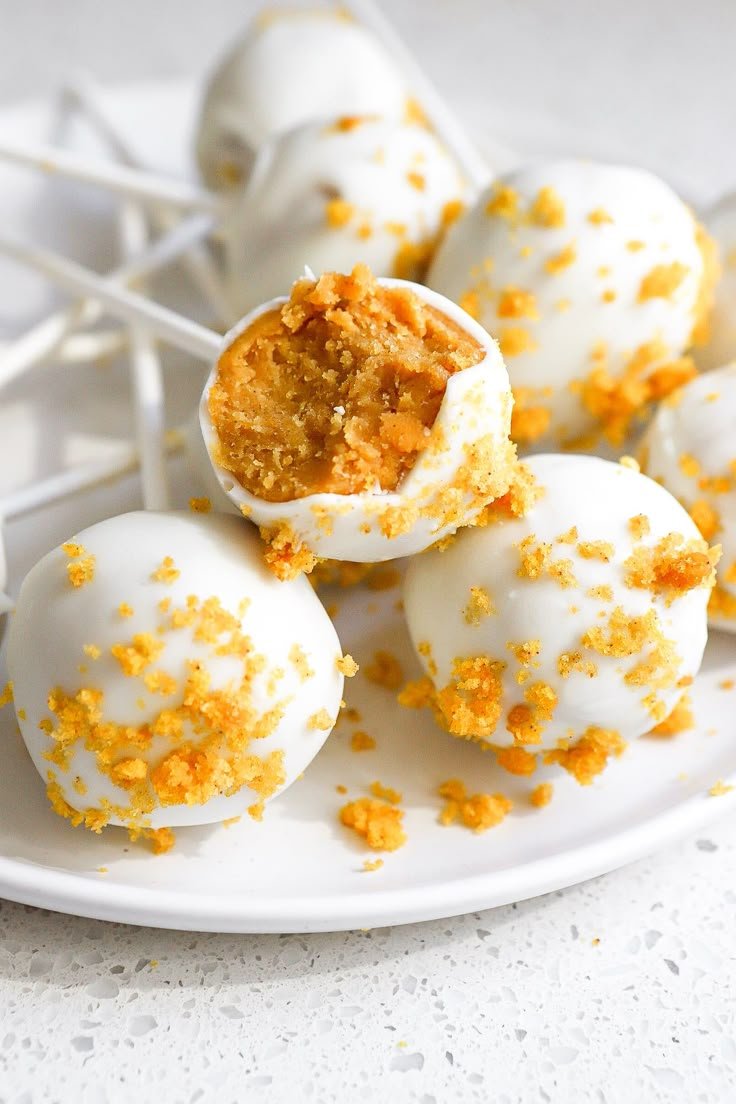 How To Make Pumpkin Cake Pops (Fall Halloween Recipe) - Basics With Bails