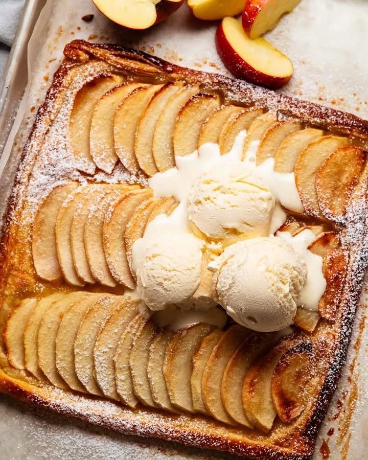Tarte aux Pommes Facile