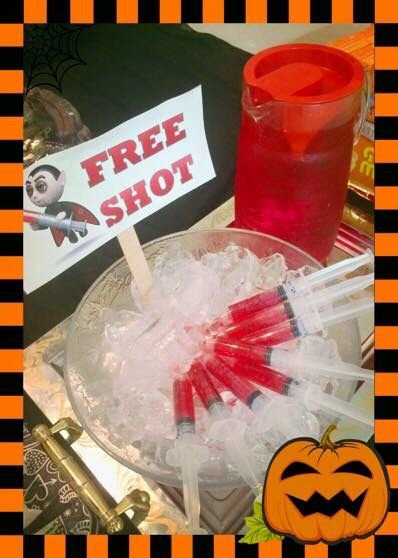 Halloween Free Shots! 💉💉#HalloweenIdeas | Ideias, Dia das bruxas, Festa haloween