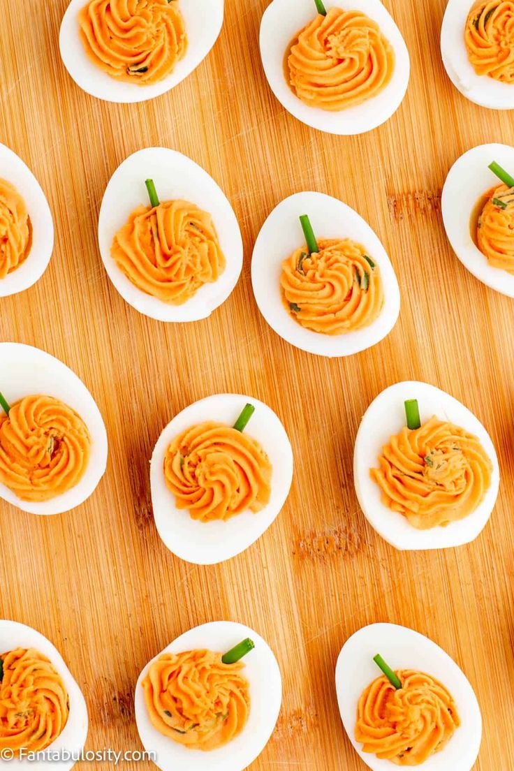 Pumpkin Deviled Eggs: A Festive and Flavorful Appetizer | Halloween potluck, Thanksgiving appetizers easy, Easy halloween food