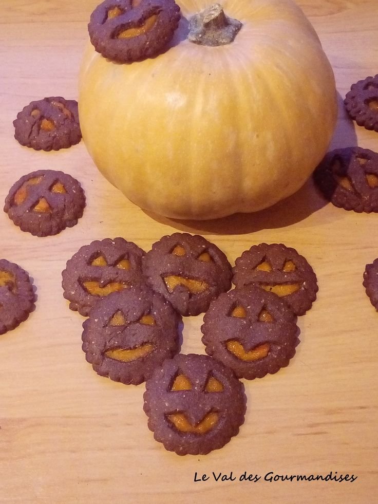 Sablés Halloween au cacao et potimarron - Le val des Gourmandises