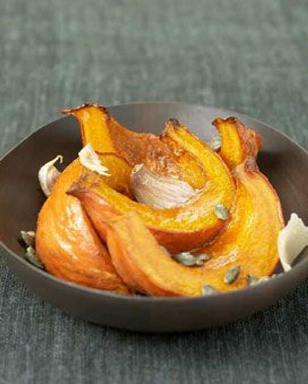 Potimarron rôti au four pour 6 personnes - Recettes - Elle à Table