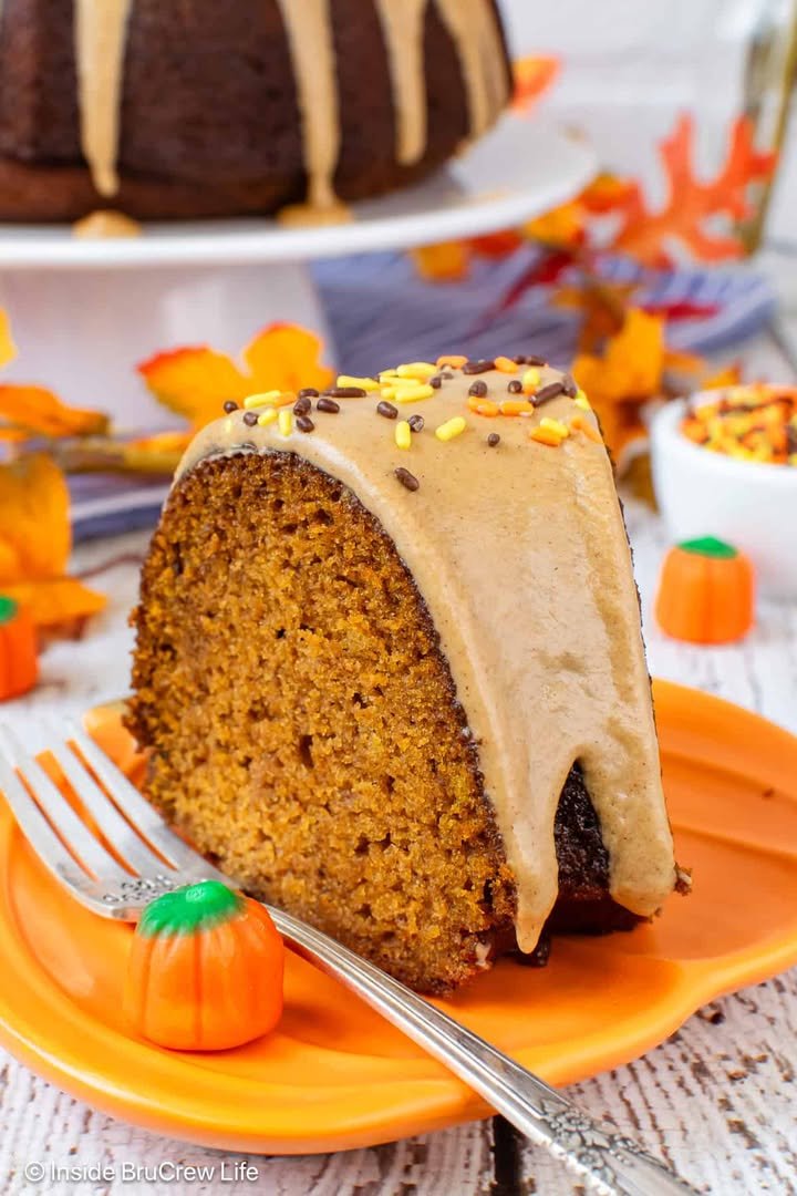 Pumpkin Bundt Cake! 🧡 Made with real pumpkin puree & filled with warm spices, then topped with a maple glaze! Trust me, your house will smell amazing as it bakes!

💕 Comment PUMPKIN below to have th...