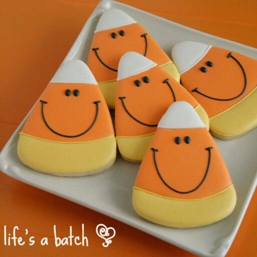 Candy Corn Cookies | Halloween Sugar Cookies | Candy corn cookies decorated, Candy corn cookie decoration, Candy corn cookie design