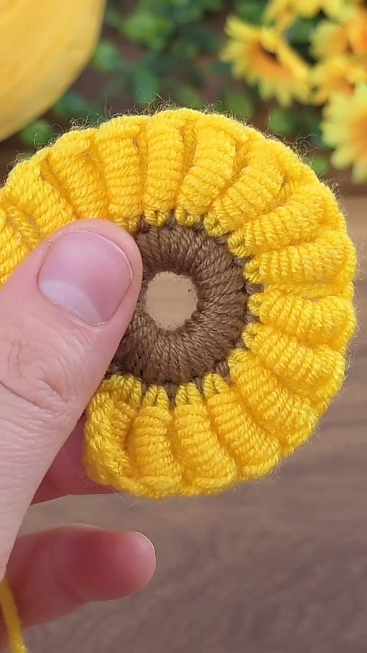 Warte, bis du siehst, wie diese 3D-Sonnenblumenblätter leuchten! 🌻✨