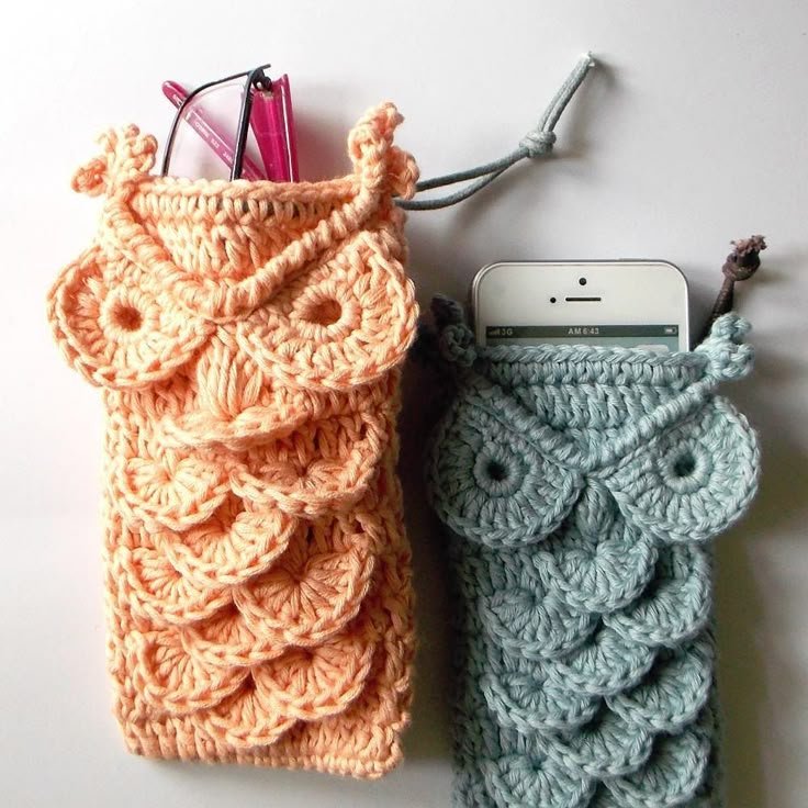 Florence Owl Phone and Glasses Holder 6 Florence Owl Phone and Glasses Holder